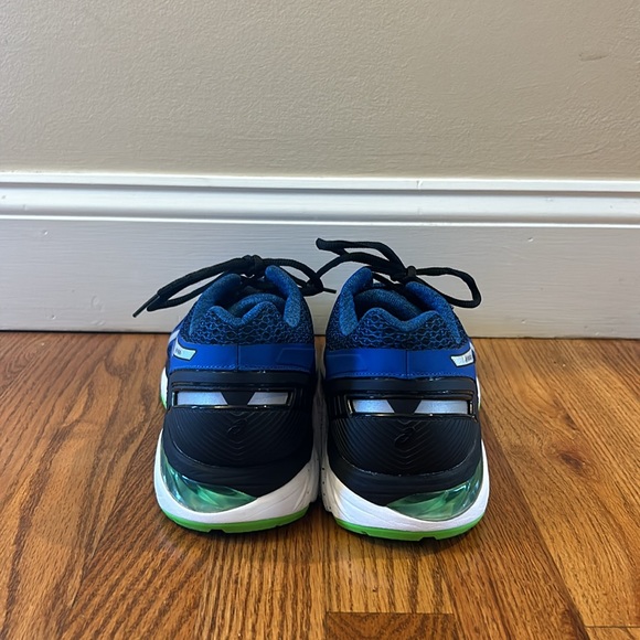 Mens ASICS size 11 Sneakers - Picture 2 of 8